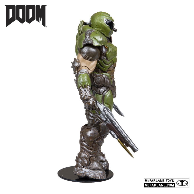Doom Eternal Action Figure Doom Slayer Classic Gold Label 18cm